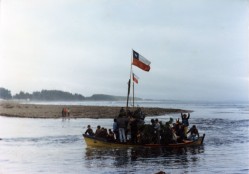 Novena a San Pedro en el mar de Laraquete. 1982. Fondo Patricia Chavarria